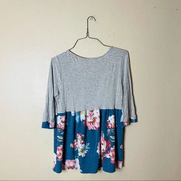 Floral and Striped Knit Babydoll Top - Picture 5 of 6